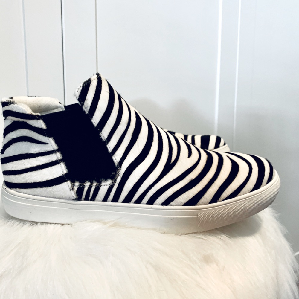 Zebra stripe high top slipon booties